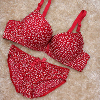 Dotted print padded bra set