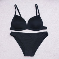 Dewani Plain Bra Set With Wire Free