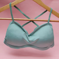 Plain Back Cross Free Size Bra