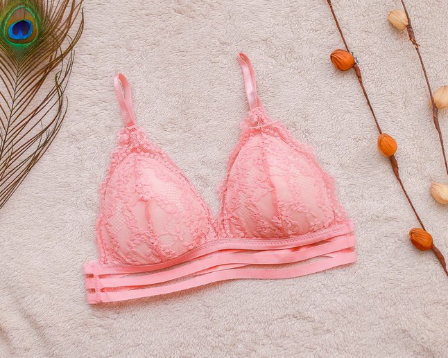 V shape Net free size bra – Shestore.pk