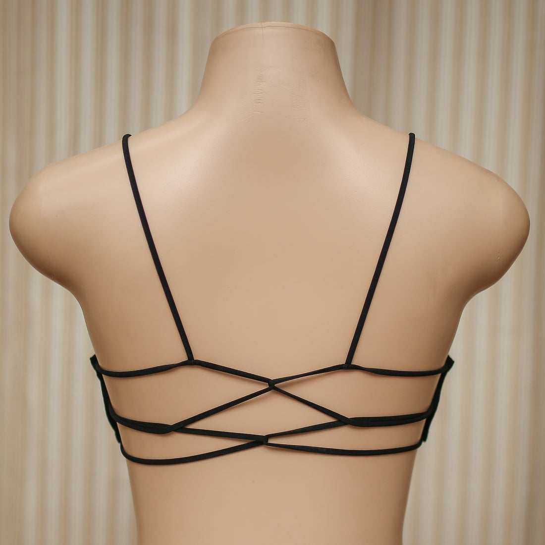 Backless free size bra