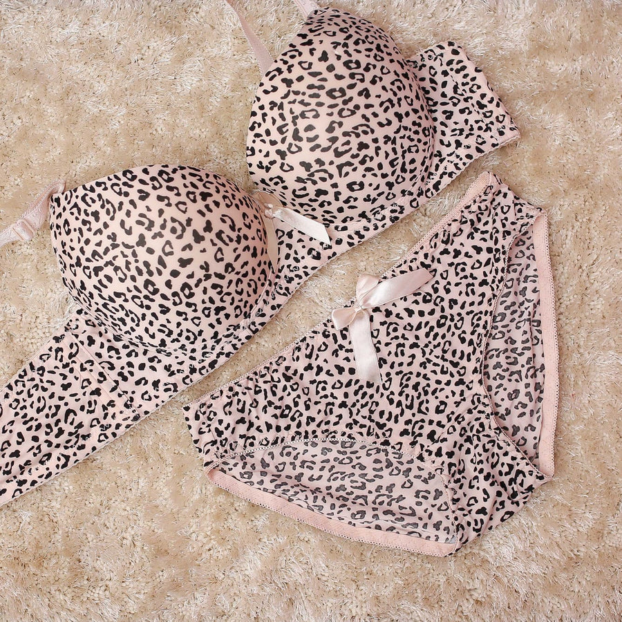 Dotted print padded bra set