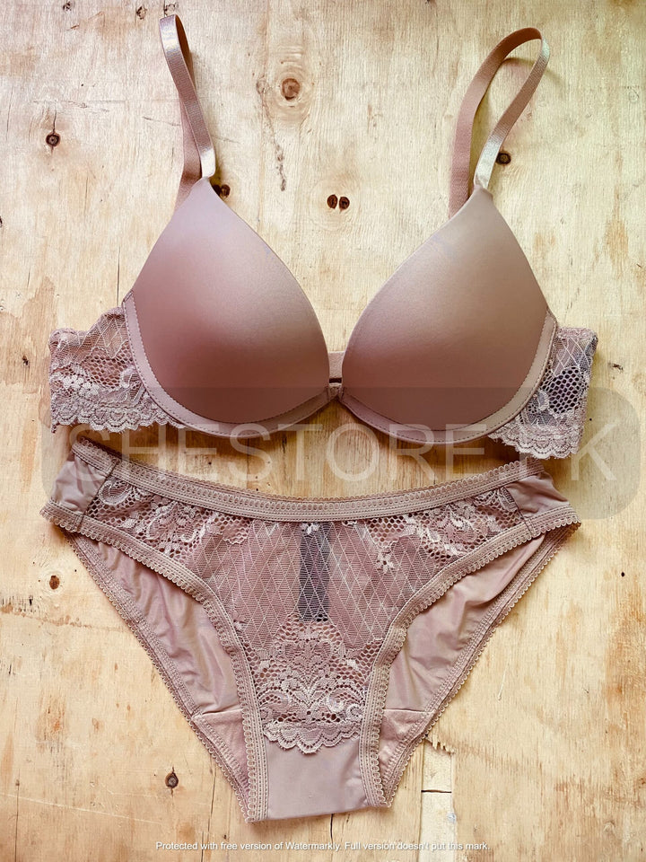 PLAIN VICTORIA SECRETS BRA SET