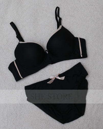 Plain Braset