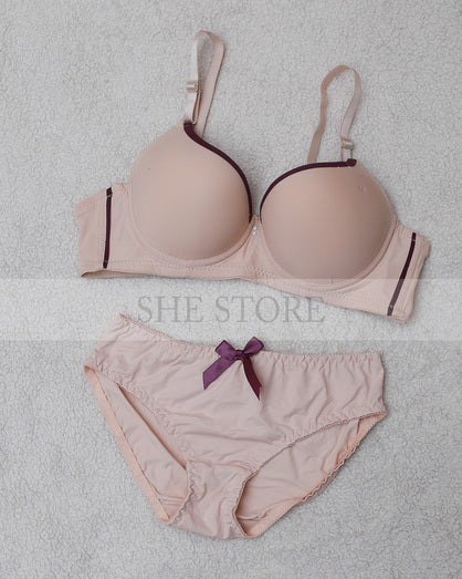 Plain Braset